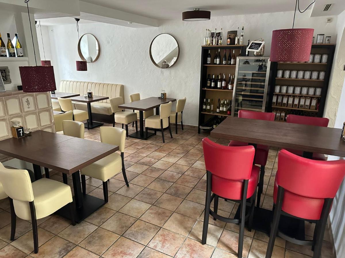 Vinopresso Gmbh - Cafe Roemer Prichsenstadt Dış mekan fotoğraf